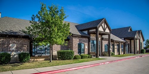 Denton Veterinary Center emergency vet in Denton, TX